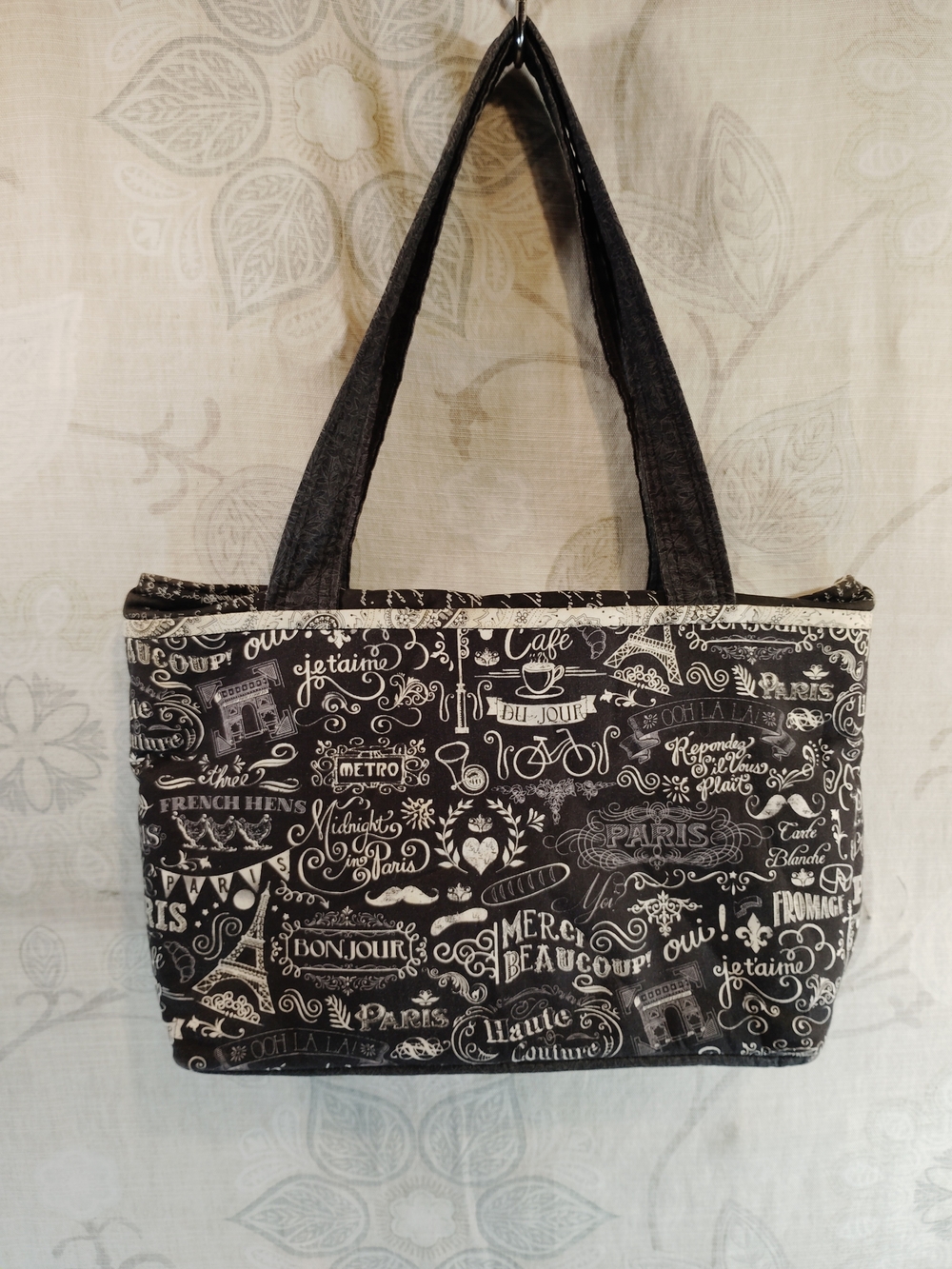 Black and White Printed Shoulder Tote Bag - Women
